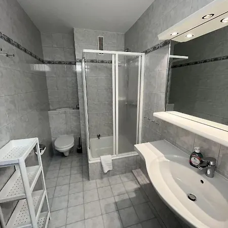 Germania-61 Lägenhet Böhl